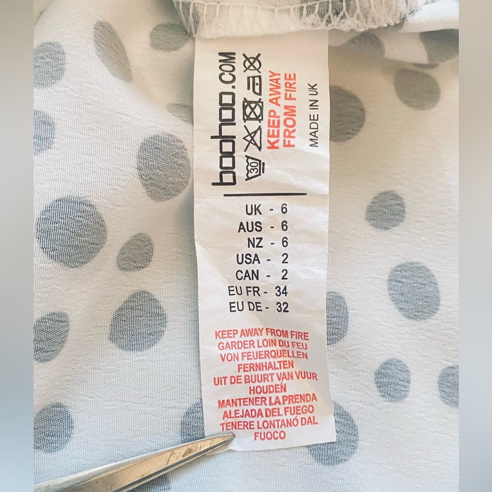 Boohoo - midi dress NWOT - Picture 9 of 9